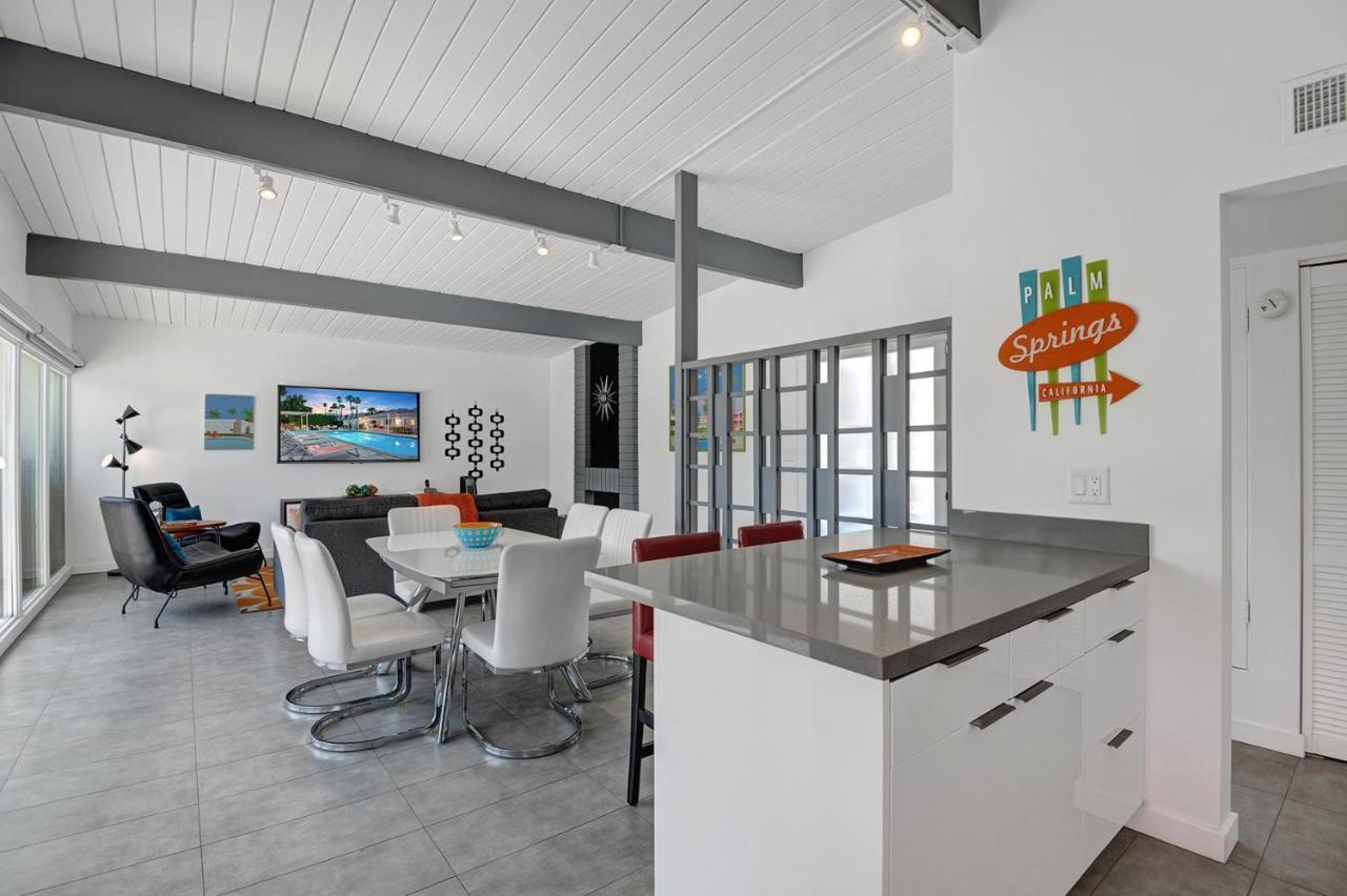 The Happy House Villa Palm Springs Bagian luar foto